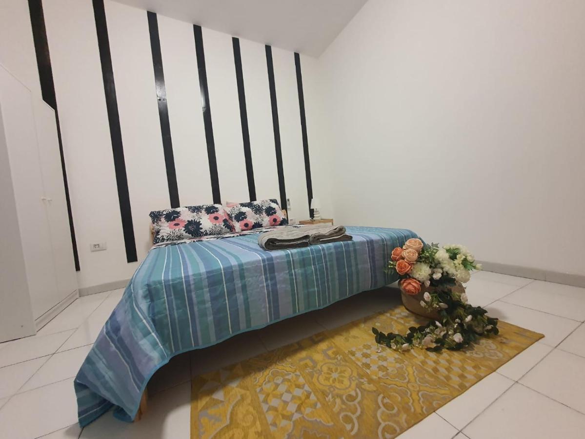 הוילה קליארי Chafbius Downtown Deluxe מראה חיצוני תמונה
